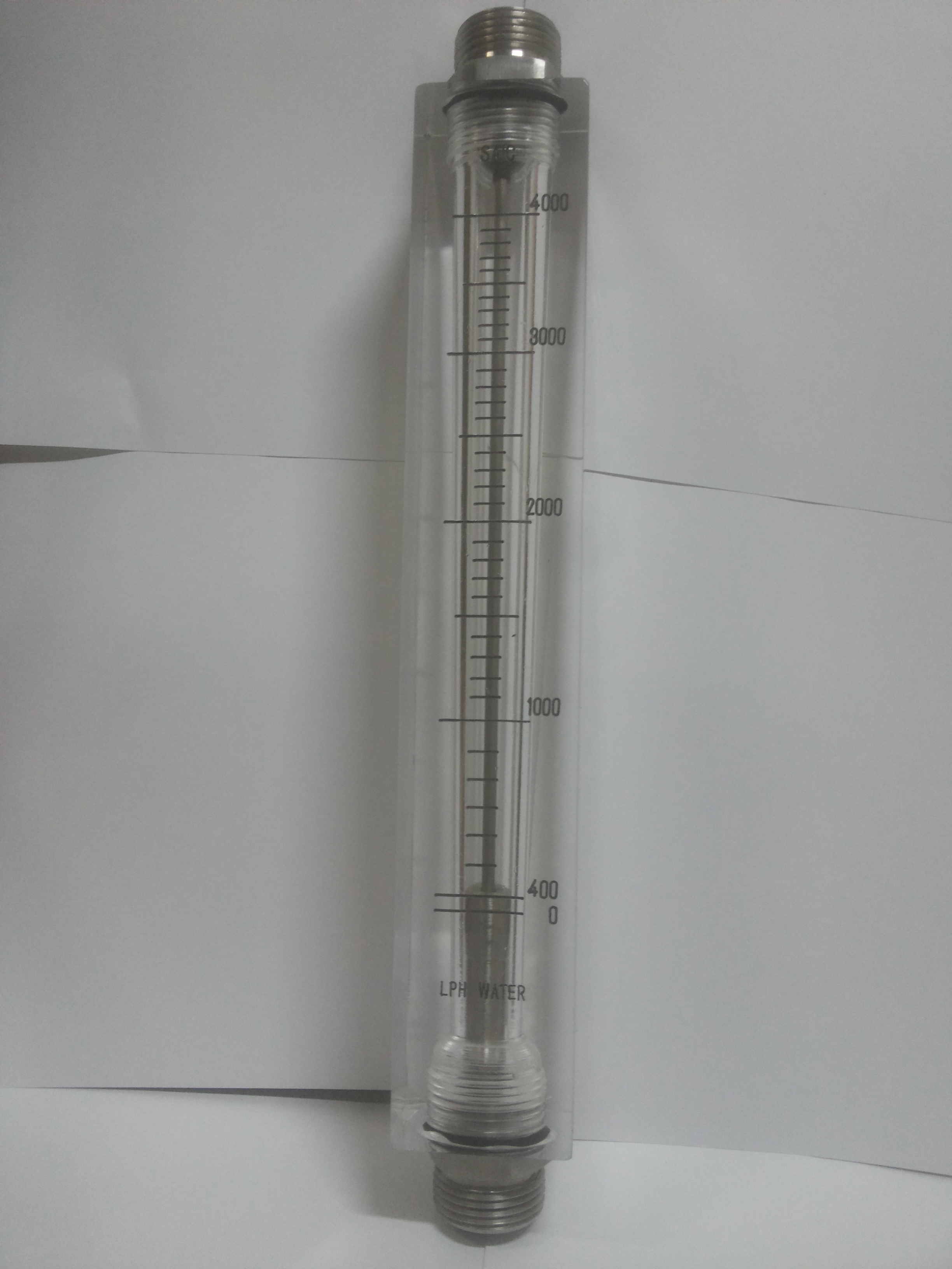Acrylic Body Rota meter in Flow Range of 0-4000 LPH for Water